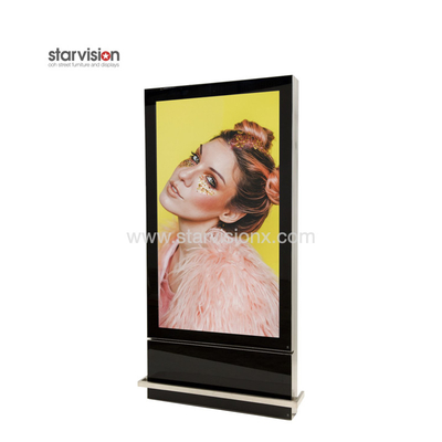 Indoor Vertical Publicidad Digital Mupi Signage With Industrial Panel For Airport